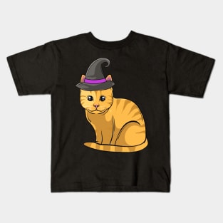 Cute cat with witch hat to scare children. Kids T-Shirt